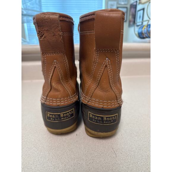 L.L Bean Mens Insulated 8\